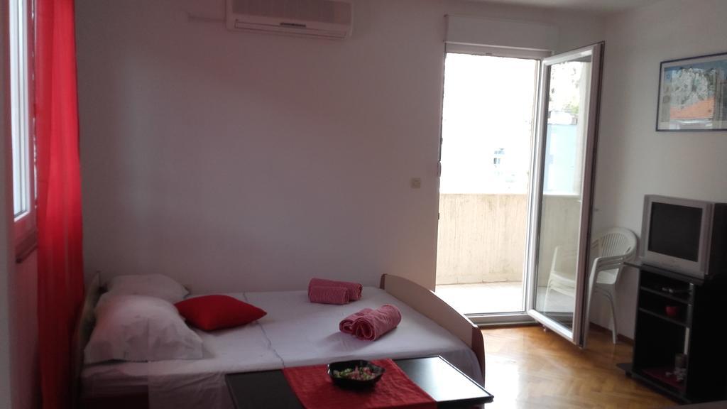 Apartment Max Omis Ngoại thất bức ảnh